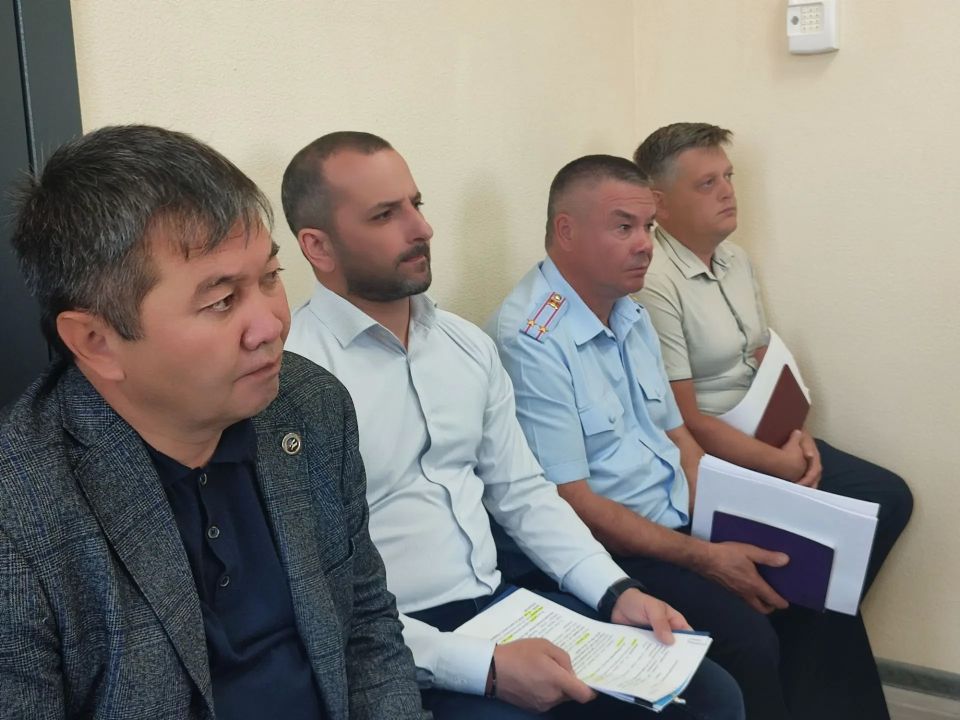 Прямо сейчас в селе Кош-Агач прокурор Республики Алтай проводит личный прием граждан Прямо сейчас в селе Кош-Агач прокурор Республики Алтай проводит личный прием граждан