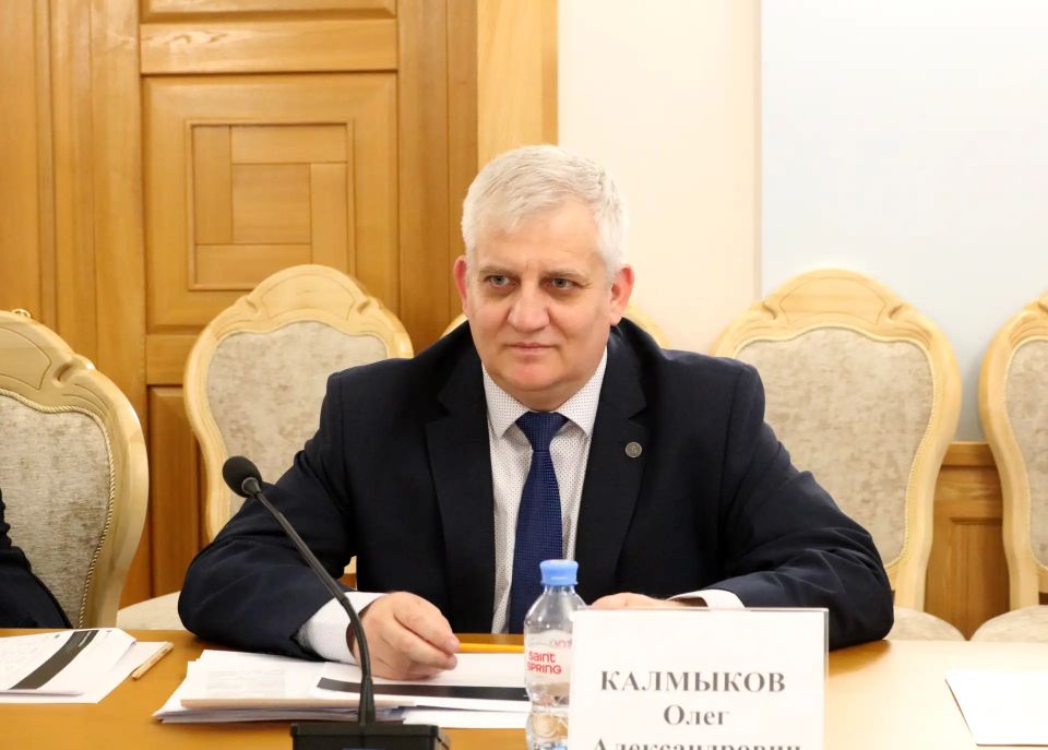 В Новосибирске обсудили развитие АПК Сибири: акцент на науку, подготовку кадров и продовольственную безопасность В Новосибирске обсудили развитие АПК Сибири: акцент на науку, подготовку кадров и продовольственную безопасность