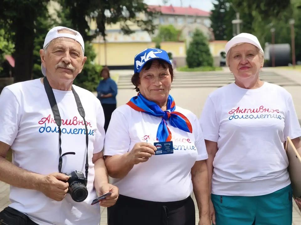 Ветераны устроили спортивный батл в рамках «Весёлых стартов» Ветераны устроили спортивный батл в рамках «Весёлых стартов»