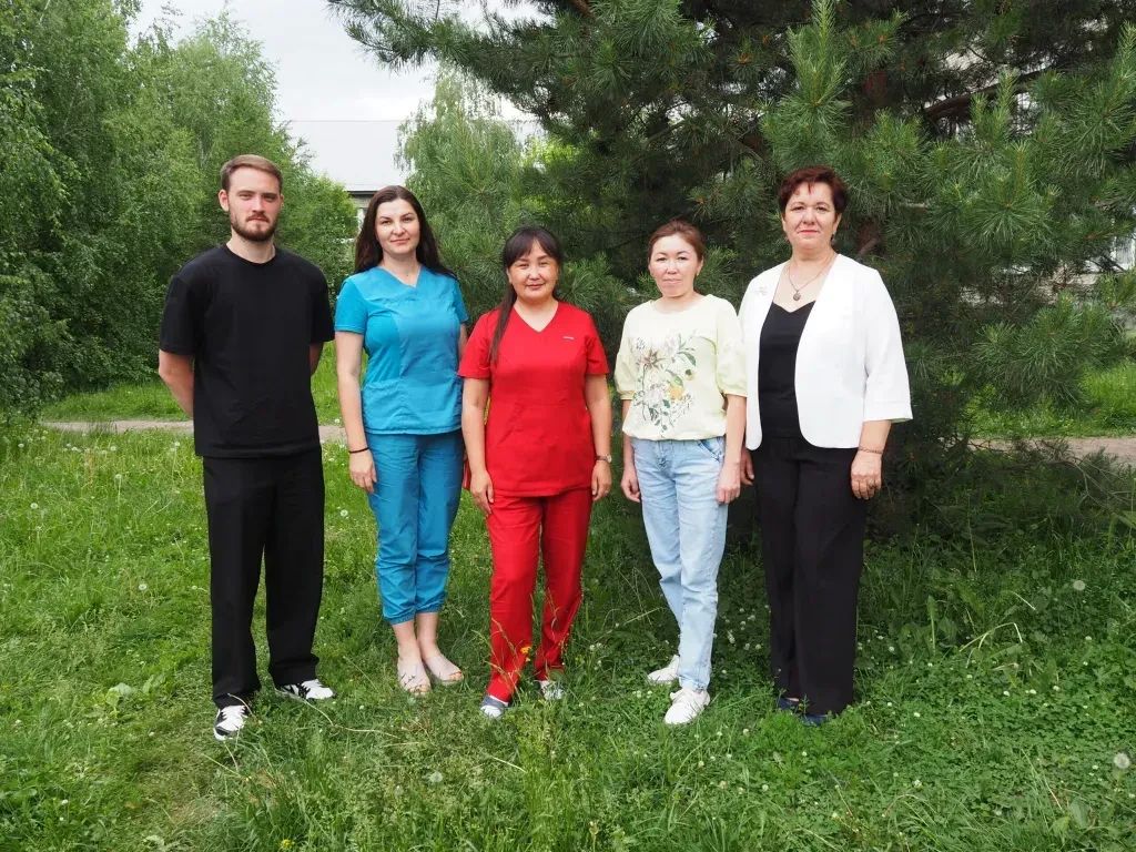 Медицинских работников часто называют бойцами, и сегодня это не просто красивая метафора Медицинских работников часто называют бойцами, и сегодня это не просто красивая метафора