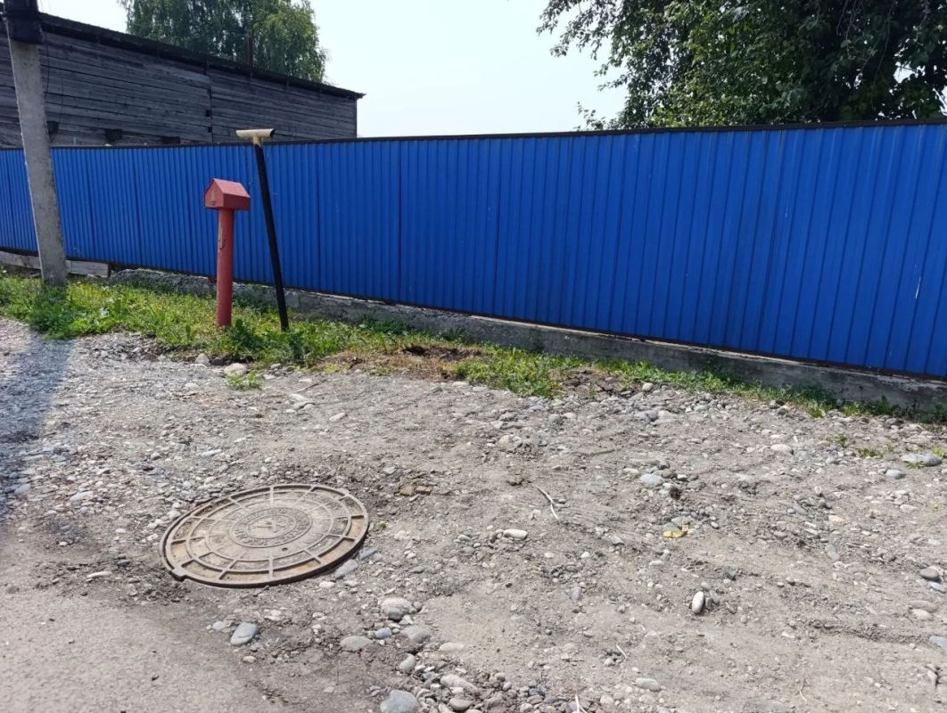 Глава Майминского района Петр Громов провел серию инспекционных выездов по ключевым объектам муниципалитета Глава Майминского района Петр Громов провел серию инспекционных выездов по ключевым объектам муниципалитета