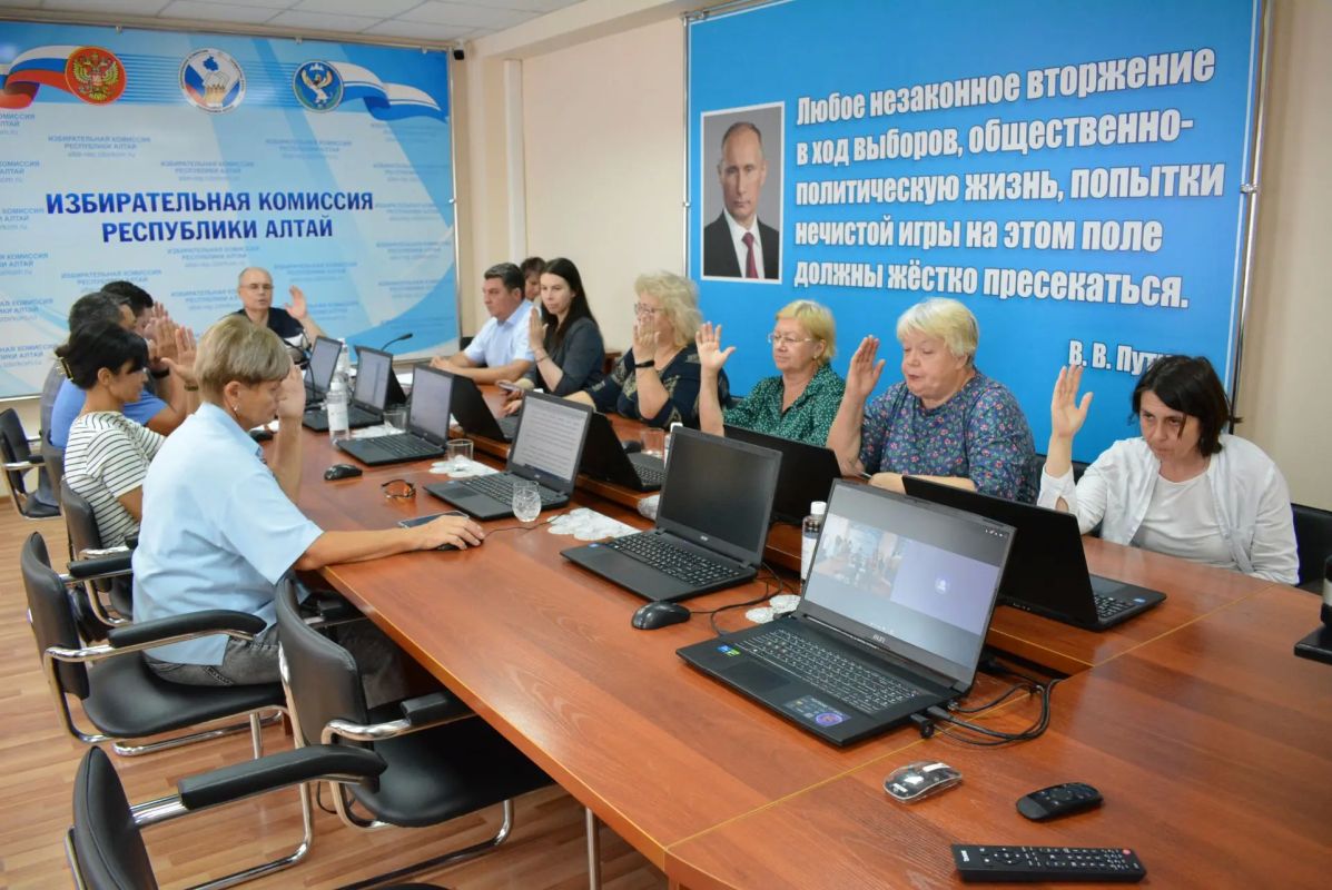 30 июня 2026 года состоялось 150-ое заседание Избирательной комиссии Республики Алтай 30 июня 2026 года состоялось 150-ое заседание Избирательной комиссии Республики Алтай
