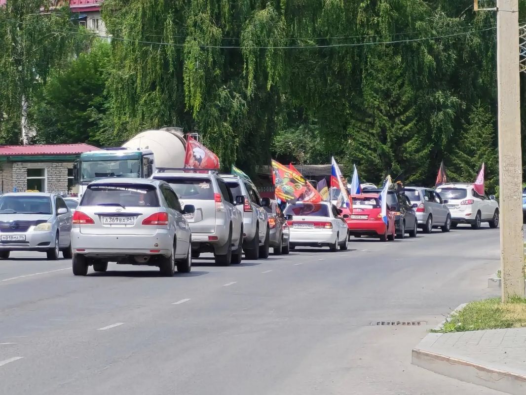 В День ветеранов боевых действий в Горно-Алтайске почтили память защитников Отечества В День ветеранов боевых действий в Горно-Алтайске почтили память защитников Отечества