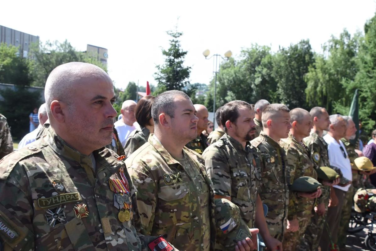 Сегодня в нашей стране отмечается День ветеранов боевых действий Сегодня в нашей стране отмечается День ветеранов боевых действий