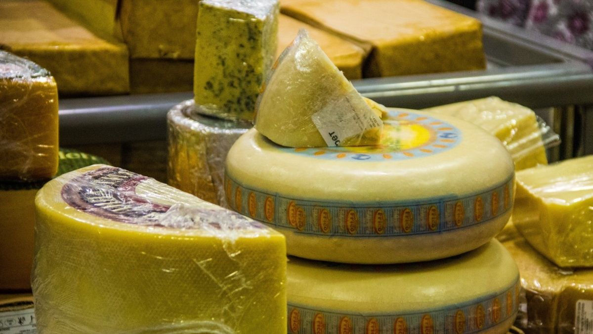 Узнайте, как выбрать лучший творожный сыр: секреты качественного продукта