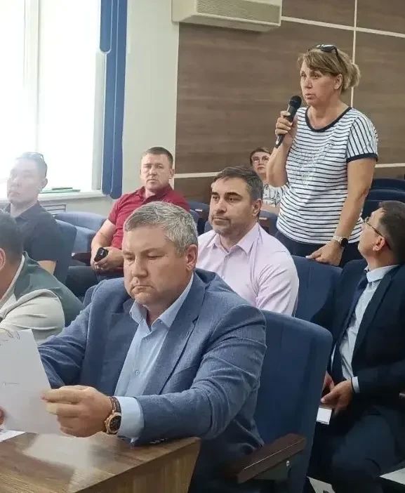 Общественные слушания по так называемым «наливайкам», или по ограничению торговли алкогольной продукцией, состоялись в городской администрации Общественные слушания по так называемым «наливайкам», или по ограничению торговли алкогольной продукцией, состоялись в городской администрации