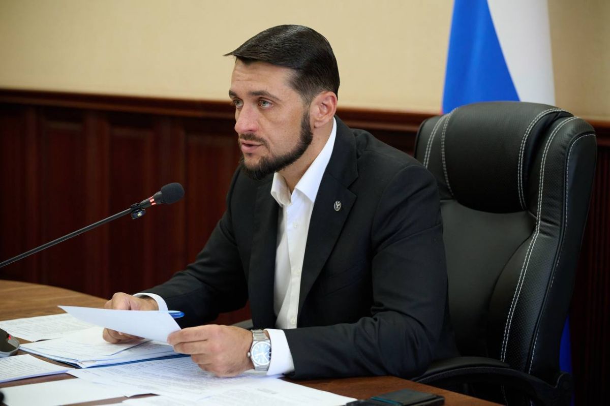Александр Прокопьев: В ходе заседания по пограничным вопросам обсудили с коллегами ряд важных вопросов Александр Прокопьев: В ходе заседания по пограничным вопросам обсудили с коллегами ряд важных вопросов