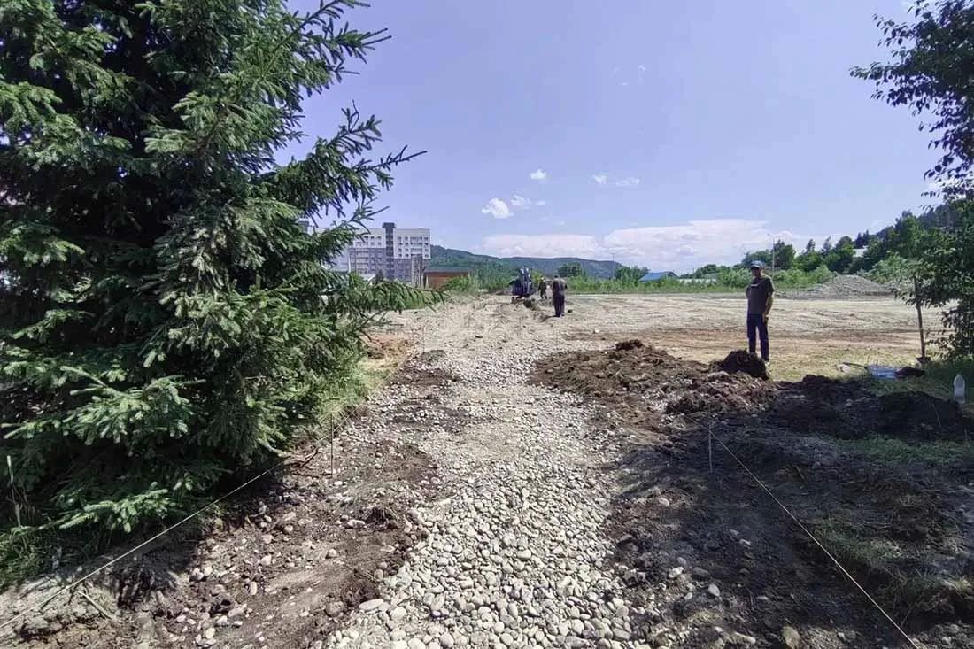 В Горно-Алтайске началось строительство парка «Бирлик» В Горно-Алтайске началось строительство парка «Бирлик»