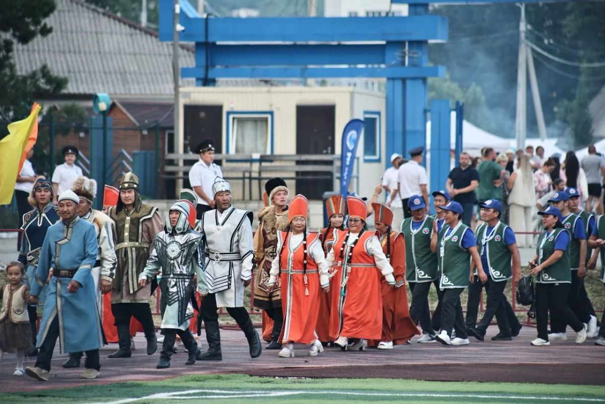 В Республике Алтай проходит праздник алтайского народа Эл Ойын В Республике Алтай проходит праздник алтайского народа Эл Ойын