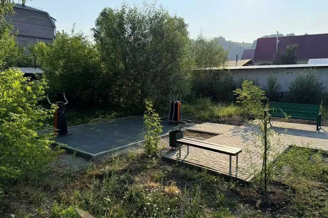 В Майме открыли «Серебряный сквер» В Майме открыли «Серебряный сквер»