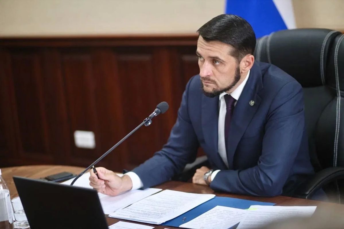 Александр Прокопьев: На еженедельном штабе по стабилизации топливно-энергетического баланса Республики Алтай обсудили актуальную ситуацию Александр Прокопьев: На еженедельном штабе по стабилизации топливно-энергетического баланса Республики Алтай обсудили актуальную ситуацию