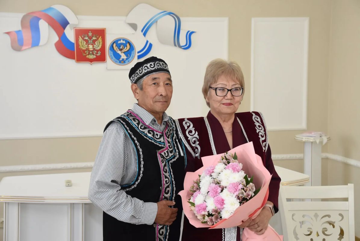 Золотая свадьба семьи Чутпоковых: 50 лет любви и верности! Золотая свадьба семьи Чутпоковых: 50 лет любви и верности!