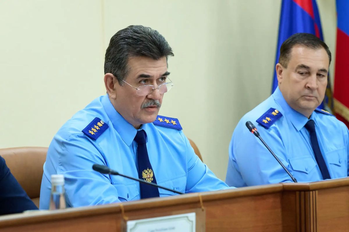 Заместитель Генерального прокурора Российской Федерации Сергей Зайцев принял участие в заседании коллегии прокуратуры Республики Алтай и провел рабочую встречу с руководством региона Заместитель Генерального прокурора Российской Федерации Сергей Зайцев принял участие в заседании коллегии прокуратуры Республики Алтай и провел рабочую встречу с руководством региона