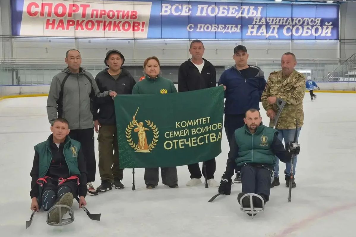 Следж-хоккей в Горно-Алтайске: первый шаг к большим победам Следж-хоккей в Горно-Алтайске: первый шаг к большим победам