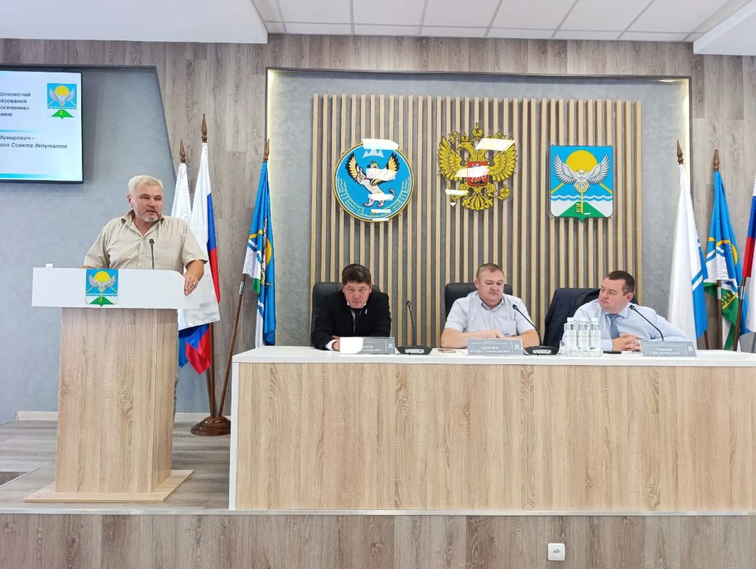 Состоялась очередная сессия Майминского районного Совета депутатов Состоялась очередная сессия Майминского районного Совета депутатов