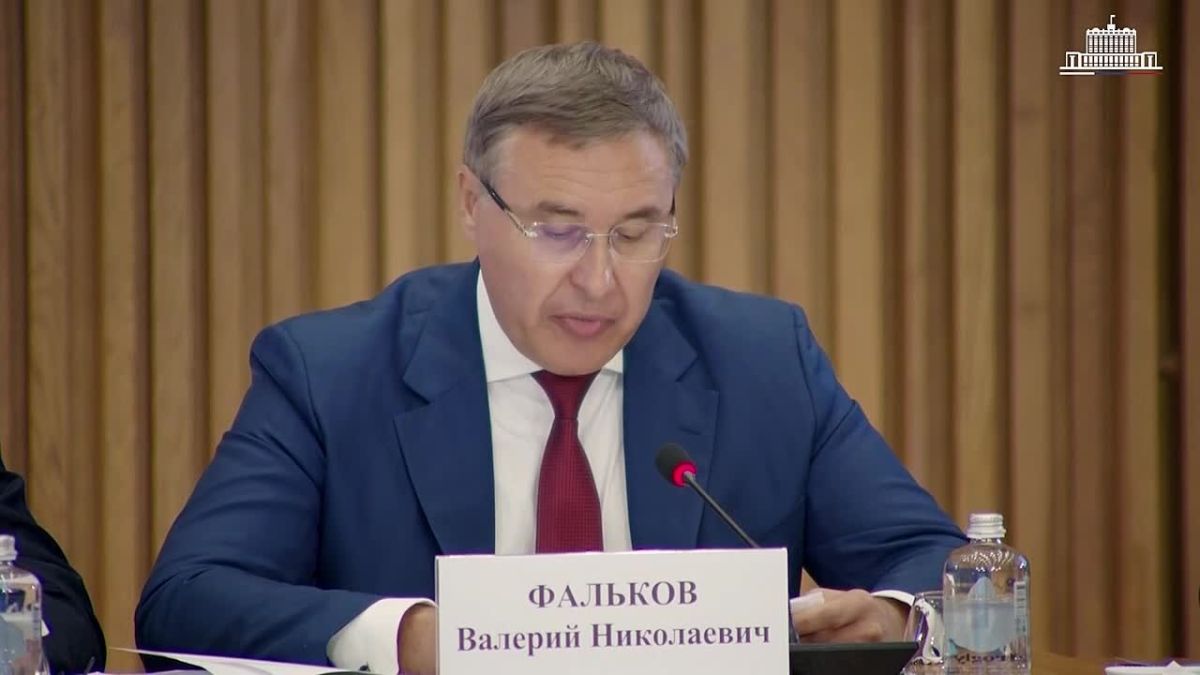 Гостиничные операторы и вузы создают единые образовательные стандарты Сфера туризма и гостеприимства в России выходит на новый уровень кадрового обеспечения – образование полностью перестраивается под реальные запросы...