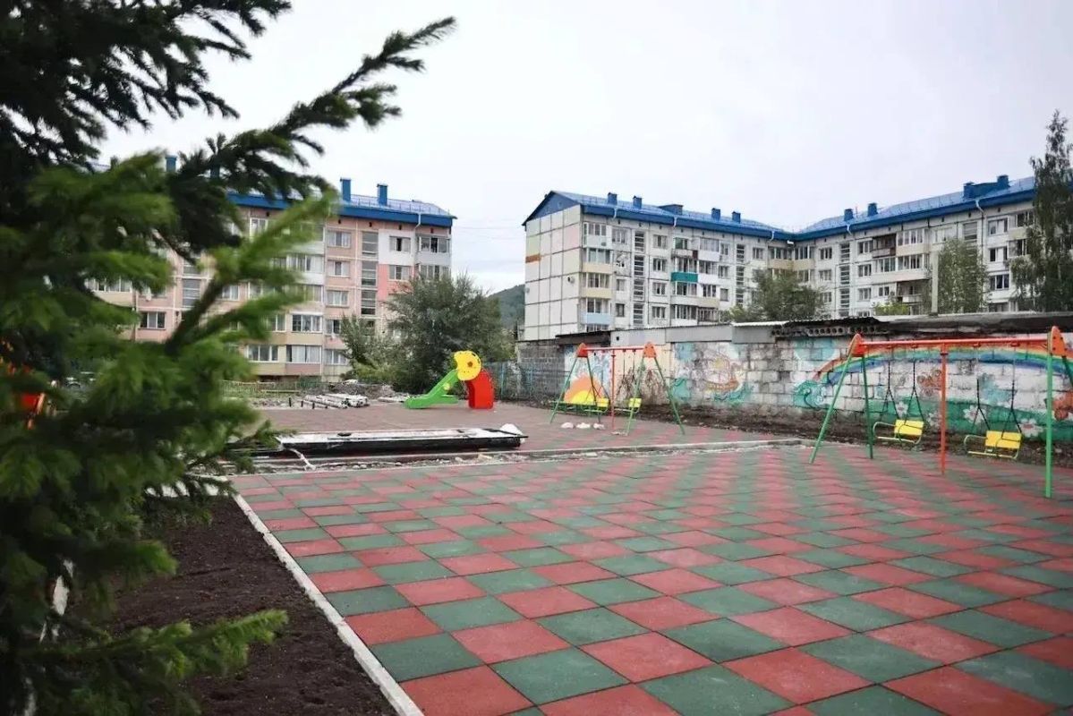 В Горно-Алтайске продолжается ремонт детсада «Незабудка» на Мебельной В Горно-Алтайске продолжается ремонт детсада «Незабудка» на Мебельной
