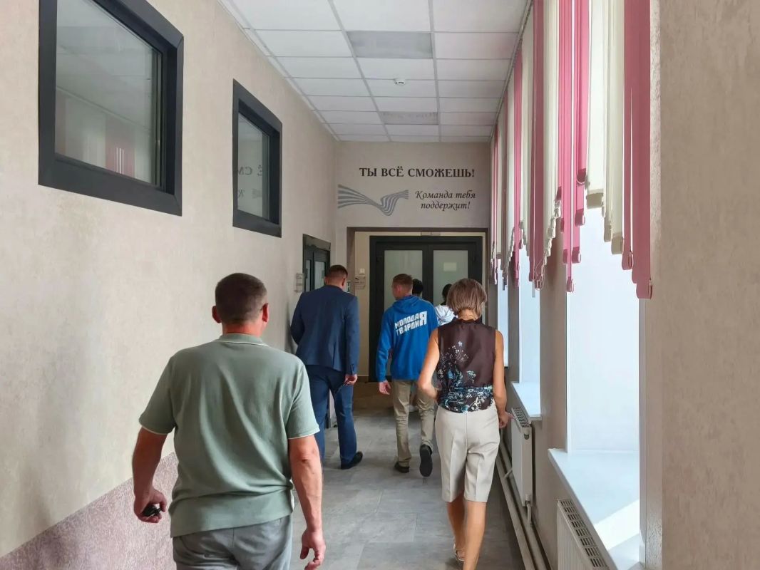 В Горно-Алтайске прошла приемка школ: Лицей №1 и Школа №7 готовы к новому учебному году В Горно-Алтайске прошла приемка школ: Лицей №1 и Школа №7 готовы к новому учебному году