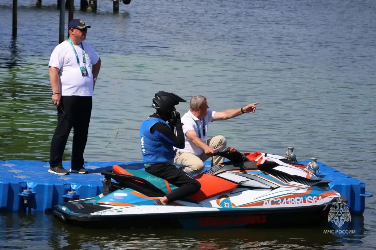 Заключительный этап XIX Всероссийского чемпионата по водно-моторным соревнованиям среди команд ГИМС МЧС России Заключительный этап XIX Всероссийского чемпионата по водно-моторным соревнованиям среди команд ГИМС МЧС России
