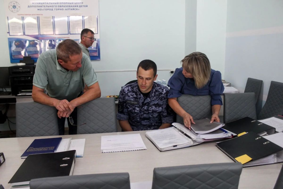 В Горно-Алтайске завершена приемка 26 образовательных организаций к новому учебному году В Горно-Алтайске завершена приемка 26 образовательных организаций к новому учебному году