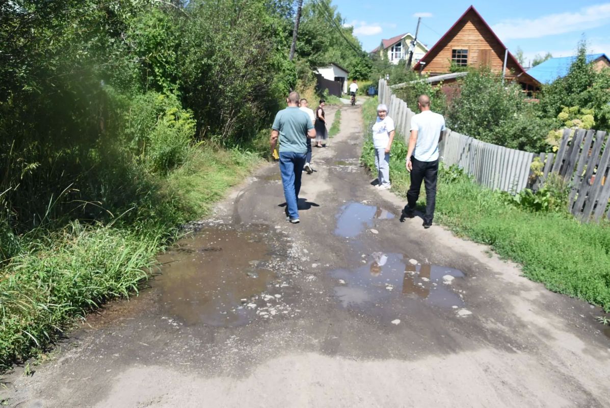 В июне прошли встречи Главы региона Андрея Турчака с жителями двух городских микрорайонов В июне прошли встречи Главы региона Андрея Турчака с жителями двух городских микрорайонов