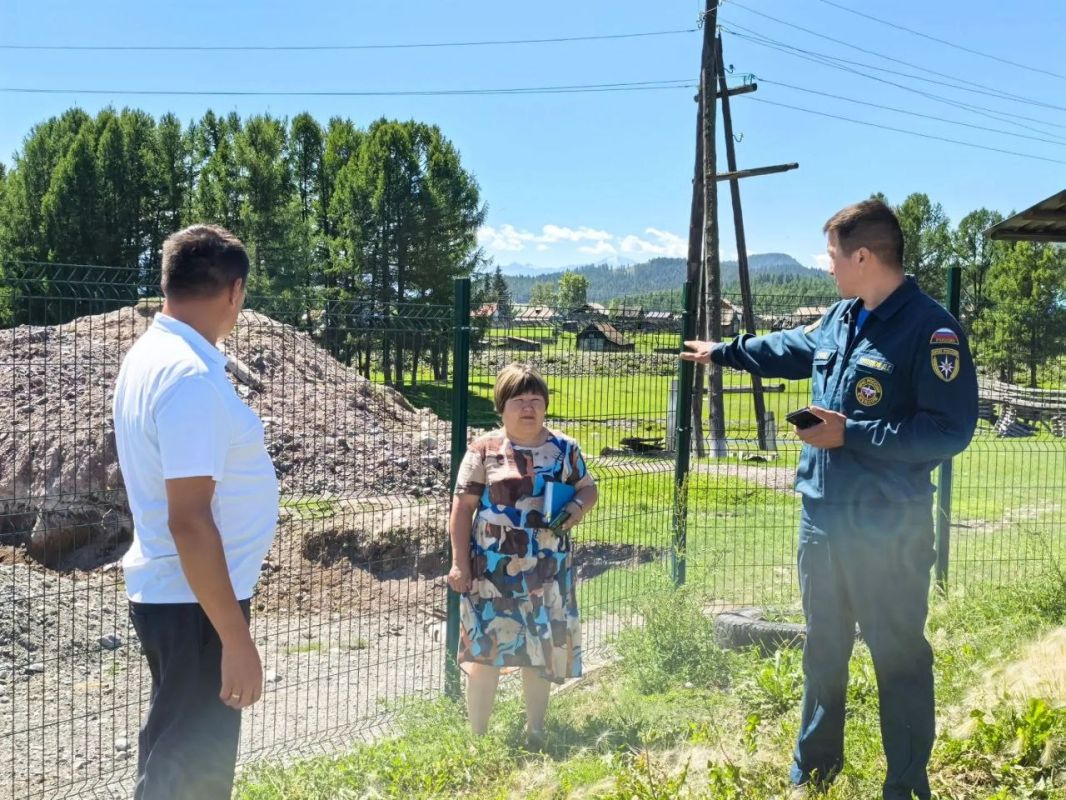 В Улаганском районе завершилась приёмка школ к новому учебному году В Улаганском районе завершилась приёмка школ к новому учебному году