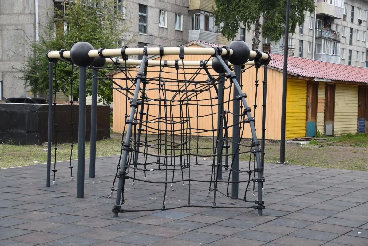 В Горно-Алтайске завершены работы по благоустройству двух общественных территорий В Горно-Алтайске завершены работы по благоустройству двух общественных территорий