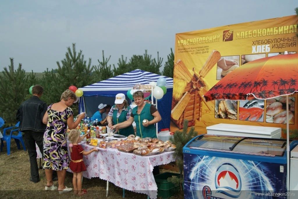 У НАШИХ СОСЕДЕЙ!. Медово-сырный праздник на озере Киреево! У НАШИХ СОСЕДЕЙ!. Медово-сырный праздник на озере Киреево!