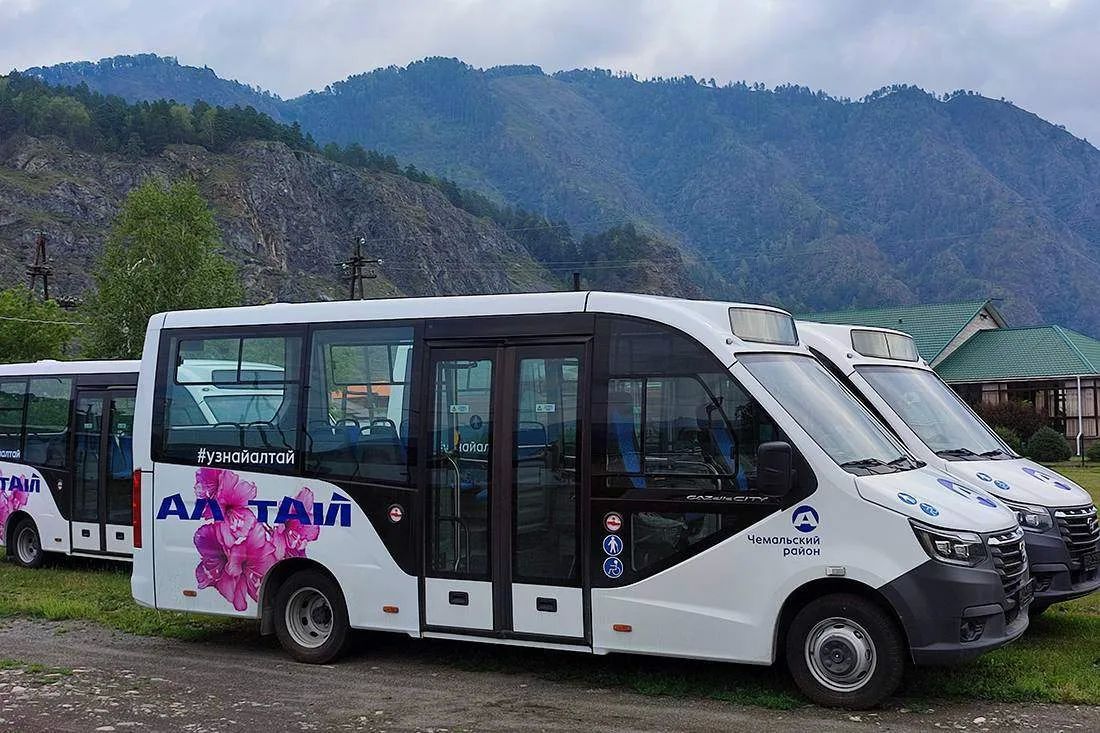 Новые автобусы появились в Чемальском районе