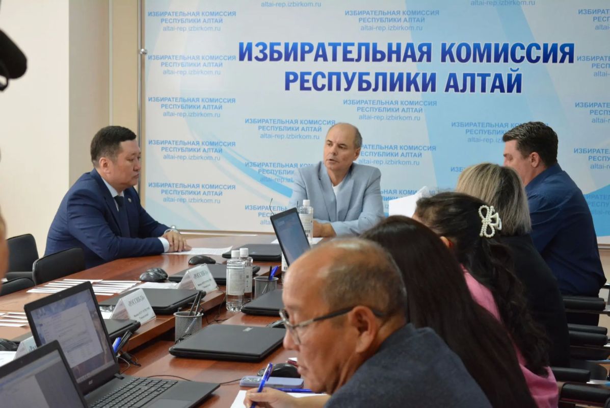 17 августа 2026 года состоялась жеребьевка по распределению между зарегистрированными кандидатами в депутаты Государственной Думы Федерального Собрания Российской Федерации девятого созыва эфирного времени, предоставляемого... 17 августа 2026 года состоялась жеребьевка по распределению между зарегистрированными кандидатами в депутаты Государственной Думы Федерального Собрания Российской Федерации девятого созыва эфирного времени, предоставляемого...