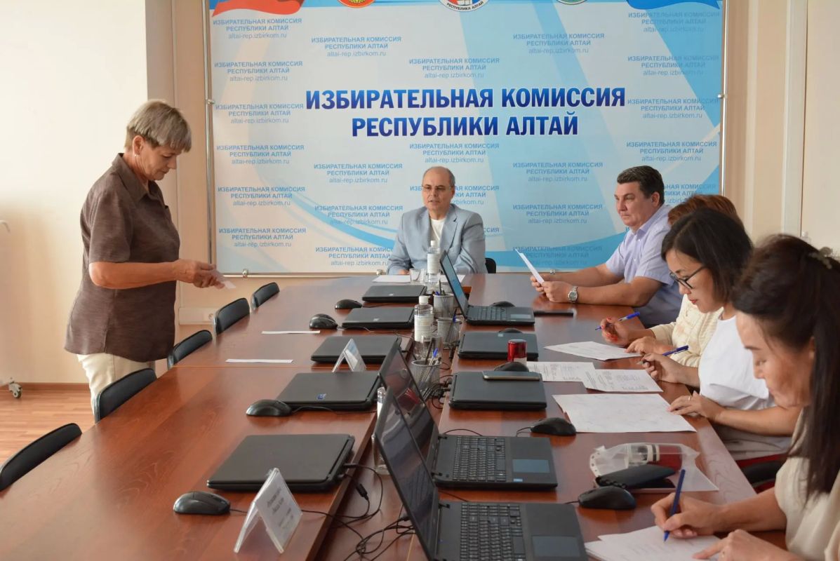 18 августа 2026 года состоялась жеребьевка по распределению между политическими партиями, зарегистрировавшими федеральные списки кандидатов, эфирного времени, предоставляемого безвозмездно на каналах региональных... 18 августа 2026 года состоялась жеребьевка по распределению между политическими партиями, зарегистрировавшими федеральные списки кандидатов, эфирного времени, предоставляемого безвозмездно на каналах региональных...