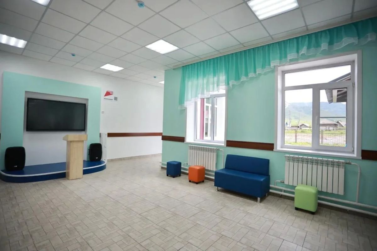 В Усть-Муте проверили готовность к открытию здания школы и Дома культуры В Усть-Муте проверили готовность к открытию здания школы и Дома культуры