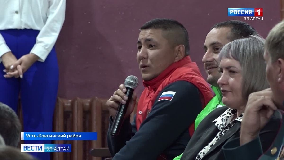 Андрей Турчак с рабочим визитом посетил Усть-Коксинский район