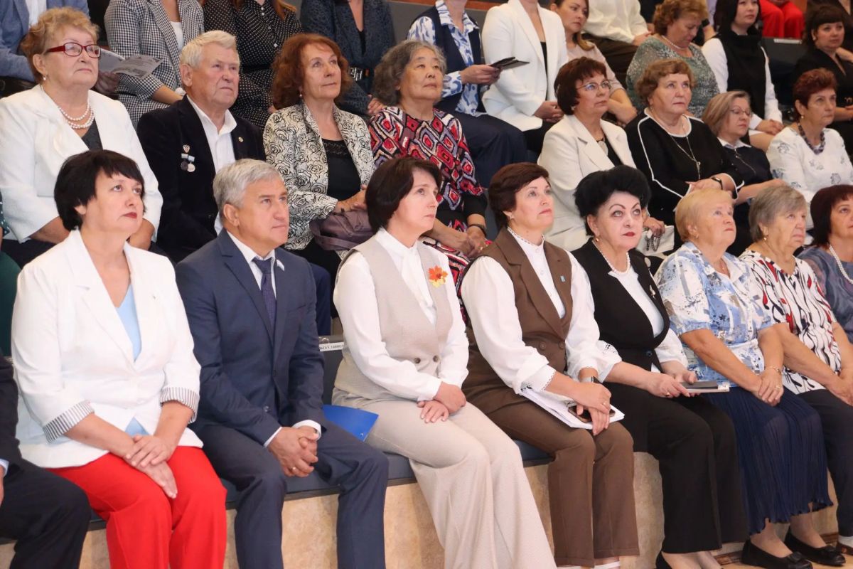 К новому учебному году готовы! К новому учебному году готовы!