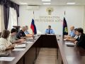 Вопросы обеспечения безопасности дорожного движения обсудили на очередном заседании межведомственной рабочей группы прокуратуры республики
