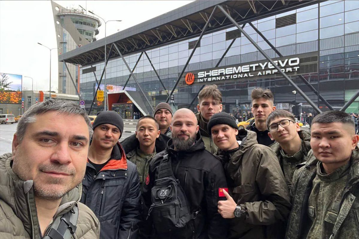 Андрей Турчак: В День Успения Пресвятой Богородицы, когда все православные христиане вспоминают Матерь Бога нашего и празднуют ее Пасху, хочу поздравить всех сопричастных с Днем военного медика! Андрей Турчак: В День Успения Пресвятой Богородицы, когда все православные христиане вспоминают Матерь Бога нашего и празднуют ее Пасху, хочу поздравить всех сопричастных с Днем военного медика!