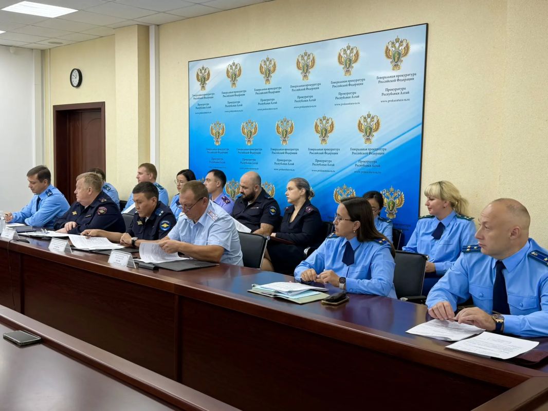 В прокуратуре Республики Алтай состоялось расширенное заседание коллегии В прокуратуре Республики Алтай состоялось расширенное заседание коллегии