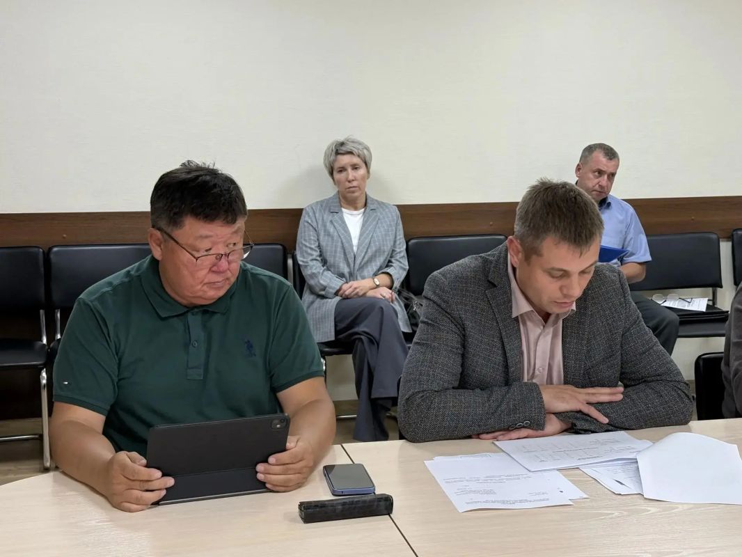 В Минстрое Республики Алтай состоялось заседание Совета потребителей по вопросам деятельности субъектов естественных монополий при Главе Республики Алтай В Минстрое Республики Алтай состоялось заседание Совета потребителей по вопросам деятельности субъектов естественных монополий при Главе Республики Алтай