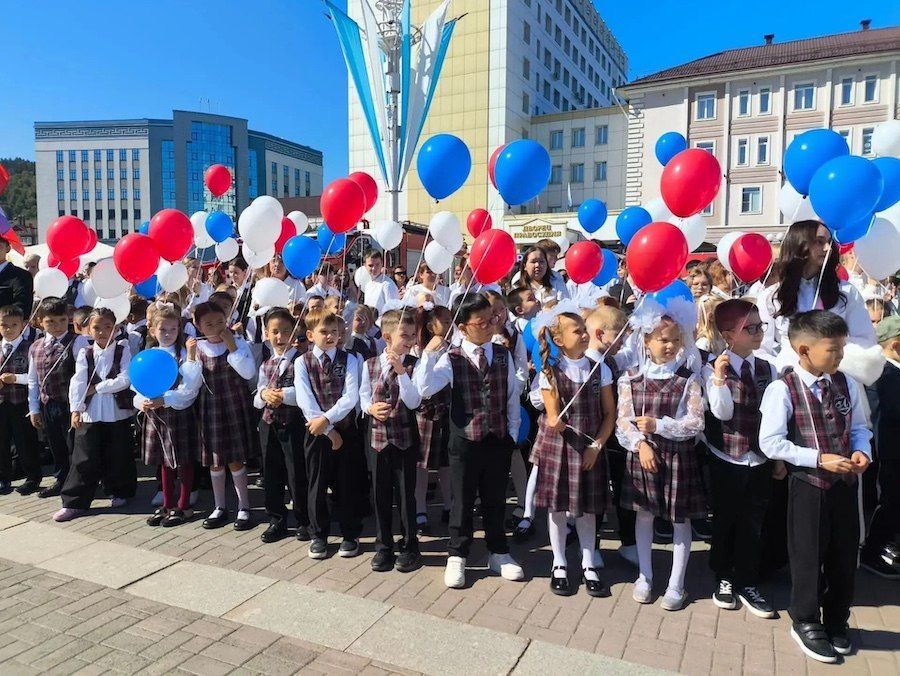 Горно-Алтайск празднует 202-й день рождения Горно-Алтайск празднует 202-й день рождения