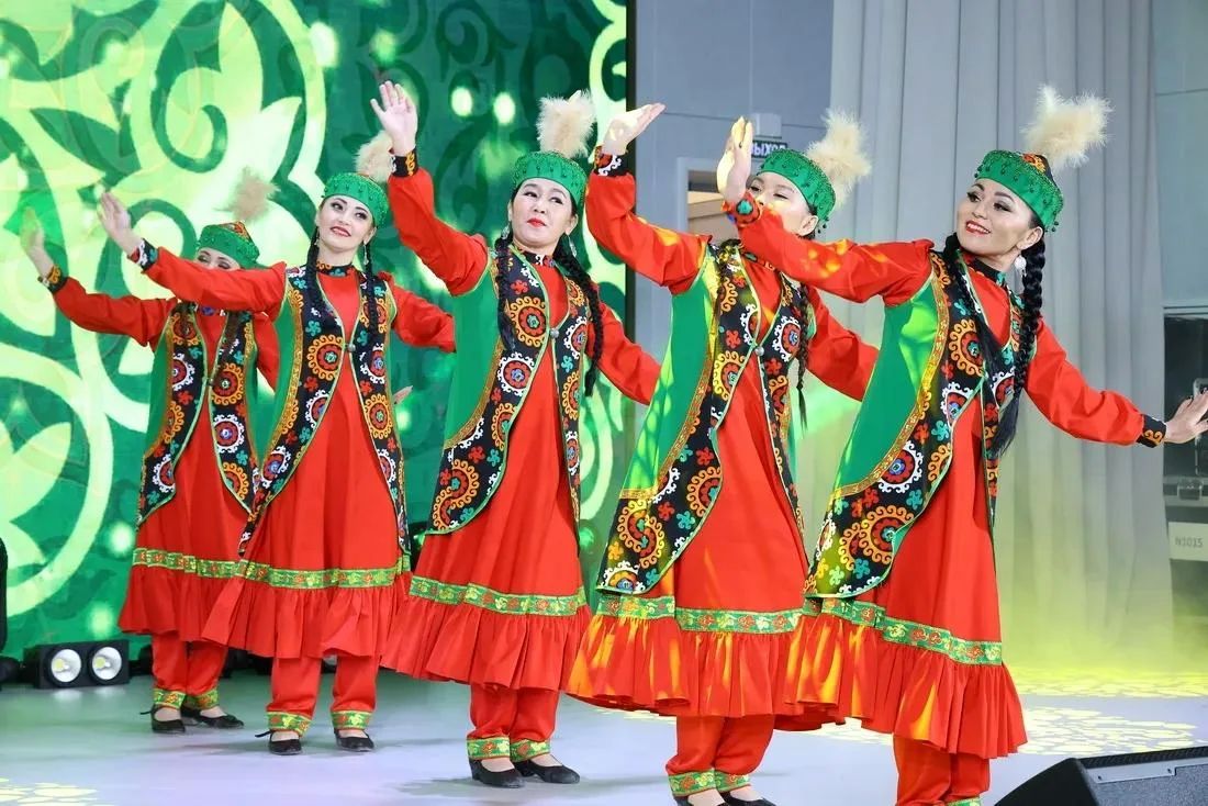 Сегодня, 8 сентября, отмечается День языков народов России Сегодня, 8 сентября, отмечается День языков народов России