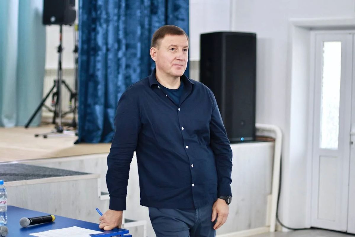 Андрей Турчак встретился с жителями Сёйки Андрей Турчак встретился с жителями Сёйки