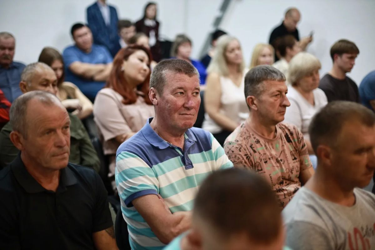 Андрей Турчак: «Горно-Алтайское ЖКХ» - одно из крупнейших коммунальных предприятий Республики и основная теплоснабжающая организация города Андрей Турчак: «Горно-Алтайское ЖКХ» - одно из крупнейших коммунальных предприятий Республики и основная теплоснабжающая организация города