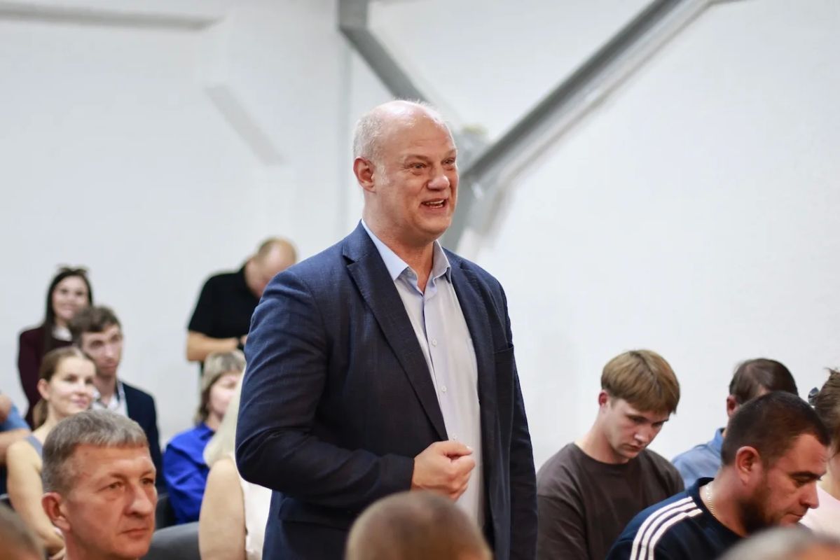Андрей Турчак: «Горно-Алтайское ЖКХ» - одно из крупнейших коммунальных предприятий Республики и основная теплоснабжающая организация города Андрей Турчак: «Горно-Алтайское ЖКХ» - одно из крупнейших коммунальных предприятий Республики и основная теплоснабжающая организация города