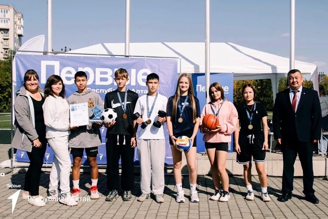 Школьники из Шебалинского района представят регион в финале «Вызова Первых» Школьники из Шебалинского района представят регион в финале «Вызова Первых»