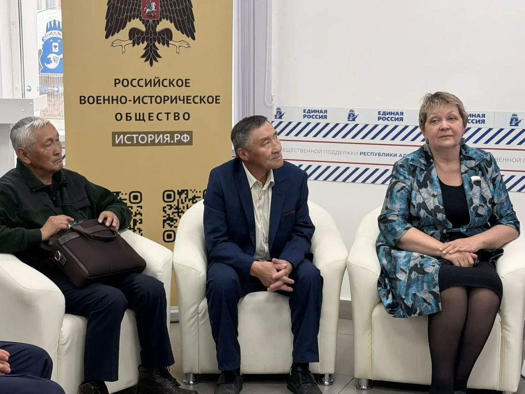 17 сентября в Штабе общественной поддержки Единой России состоялась литературно-музыкальная встреча под названием «За того парня…», ставшая данью глубокого уважения нашим воинам, участвующим в СВО 17 сентября в Штабе общественной поддержки Единой России состоялась литературно-музыкальная встреча под названием «За того парня…», ставшая данью глубокого уважения нашим воинам, участвующим в СВО