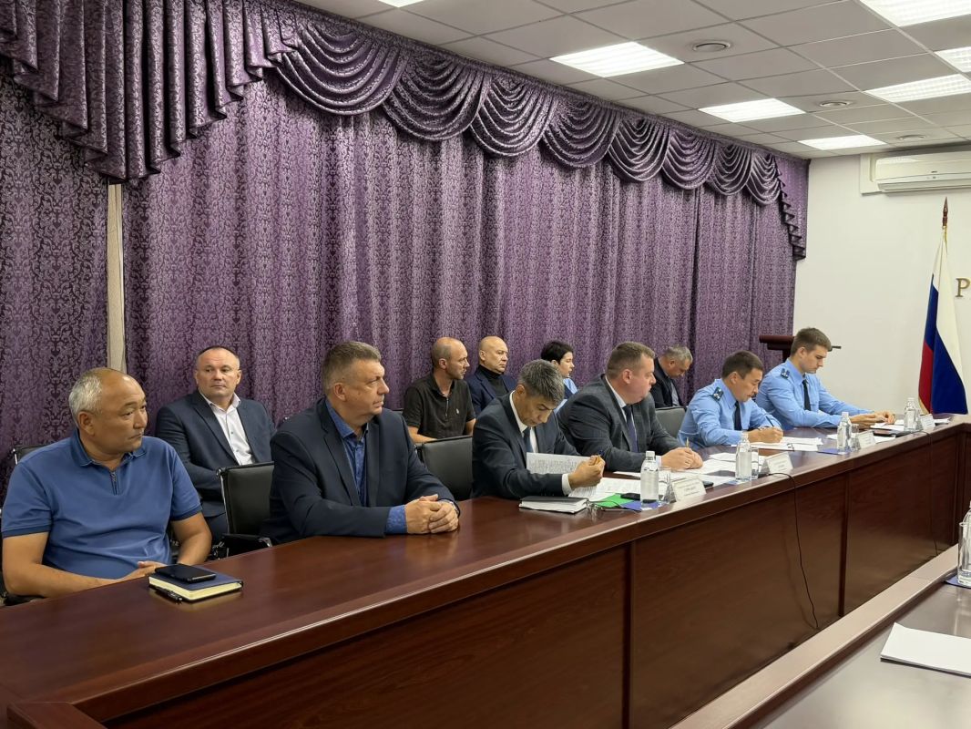 В прокуратуре Республики Алтай проведено межведомственное совещание по вопросу состояния законности в сфере жилищно-коммунального хозяйства на территории Республики Алтай В прокуратуре Республики Алтай проведено межведомственное совещание по вопросу состояния законности в сфере жилищно-коммунального хозяйства на территории Республики Алтай