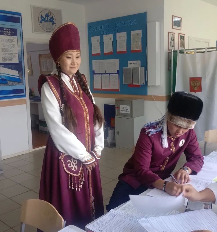 Молодожены из Кулады проголосовали в день своей свадьбы Молодожены из Кулады проголосовали в день своей свадьбы