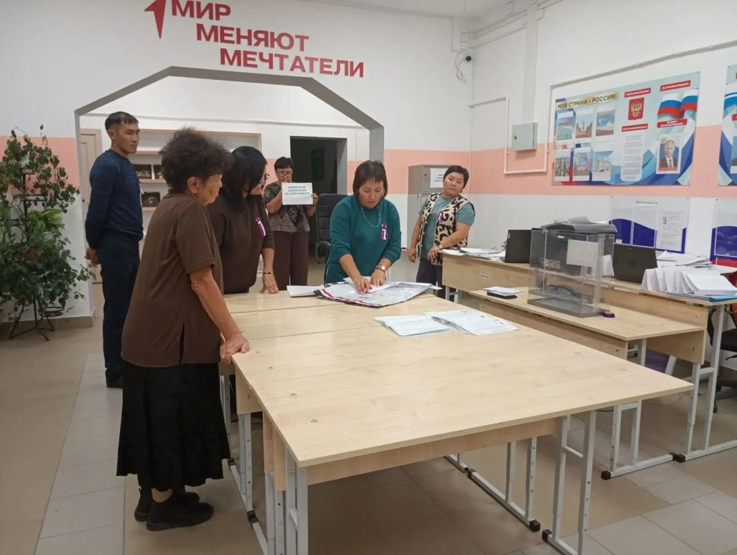Общественные наблюдатели на Алтае рассказали о подсчете голосов Общественные наблюдатели на Алтае рассказали о подсчете голосов