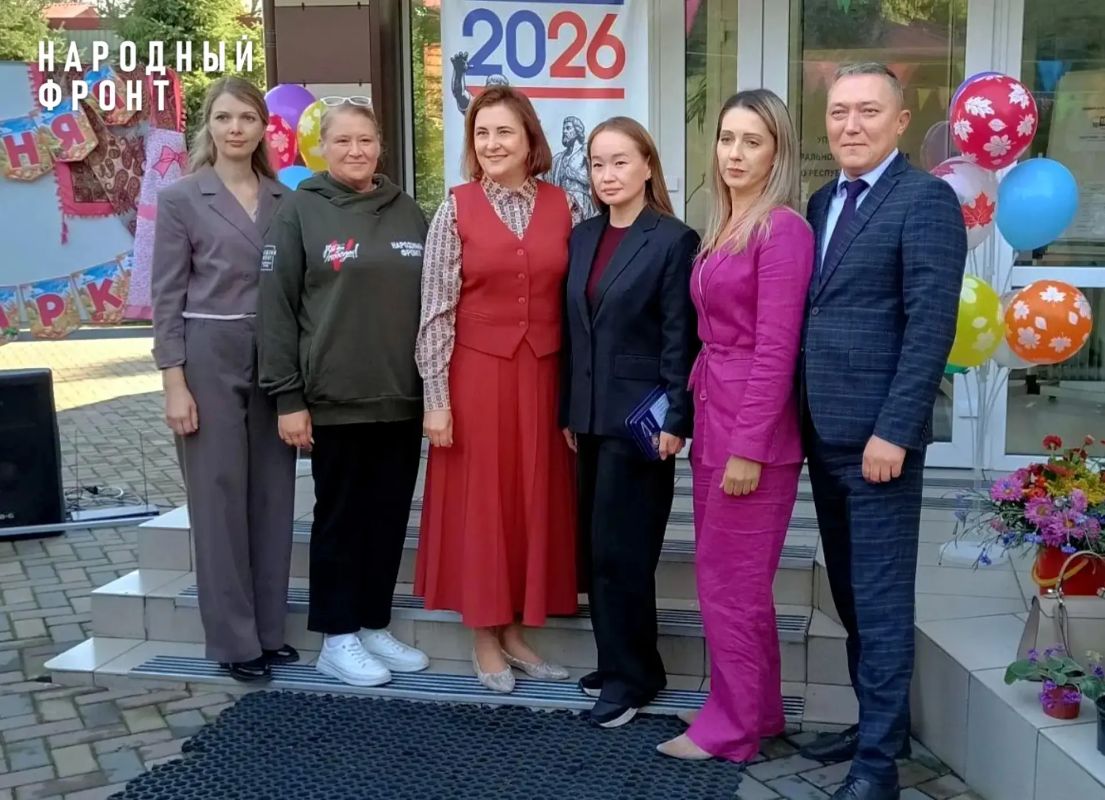 Осенняя ярмарка в Горно-Алтайске принесла 80 тысяч рублей в поддержку участников СВО Осенняя ярмарка в Горно-Алтайске принесла 80 тысяч рублей в поддержку участников СВО