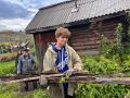 Активисты «Молодой Гвардии» помогли пожилому земляку с инвалидностью